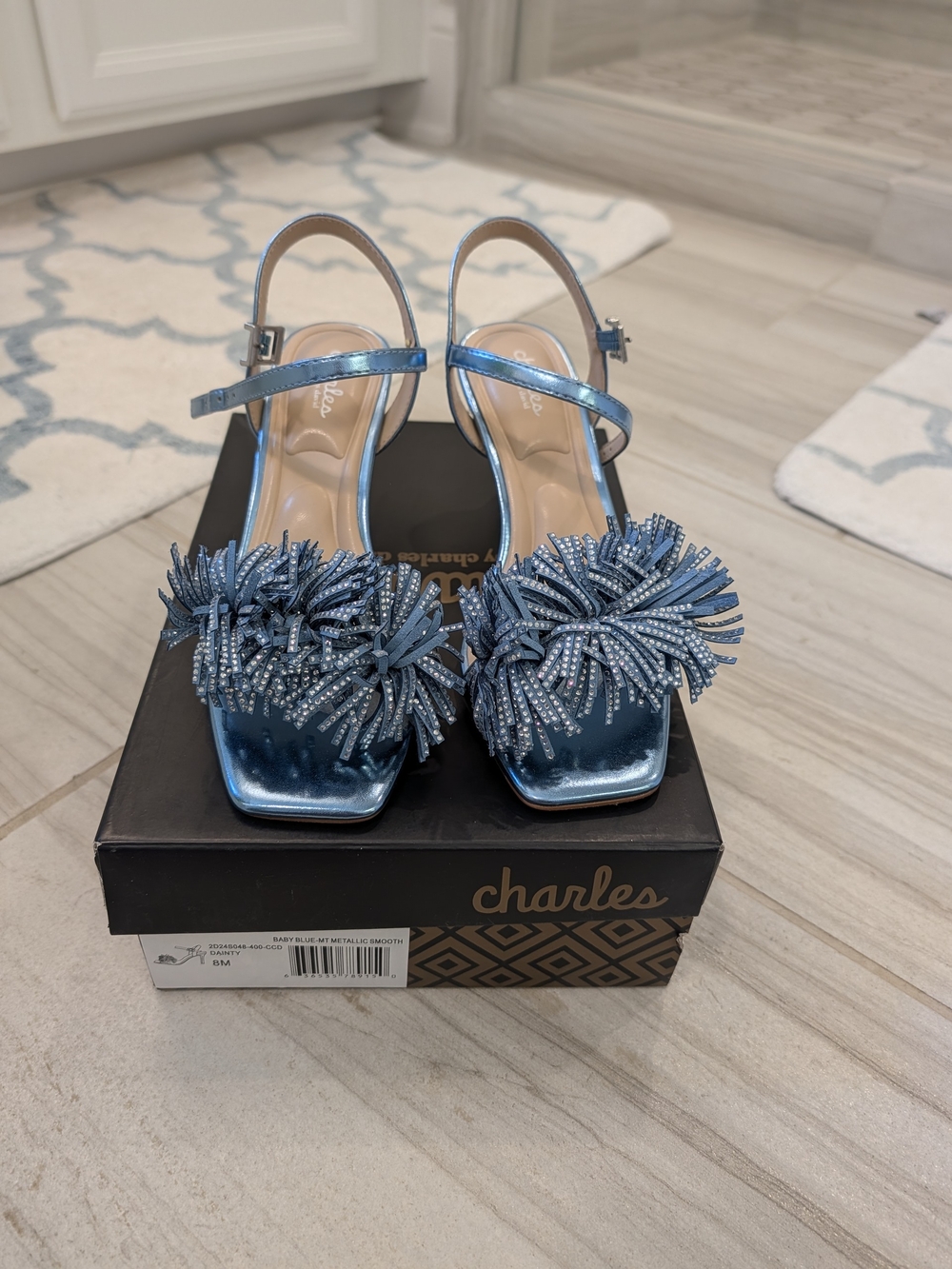 Charles by Charles David Dainty Ice Blue Metallic Pom-Pom Sandals 8 NWT